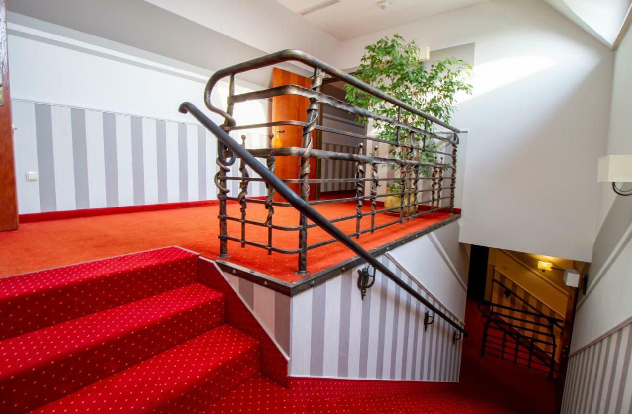 Hotel Stary Mlyn Koziegłowy Eksteriør billede