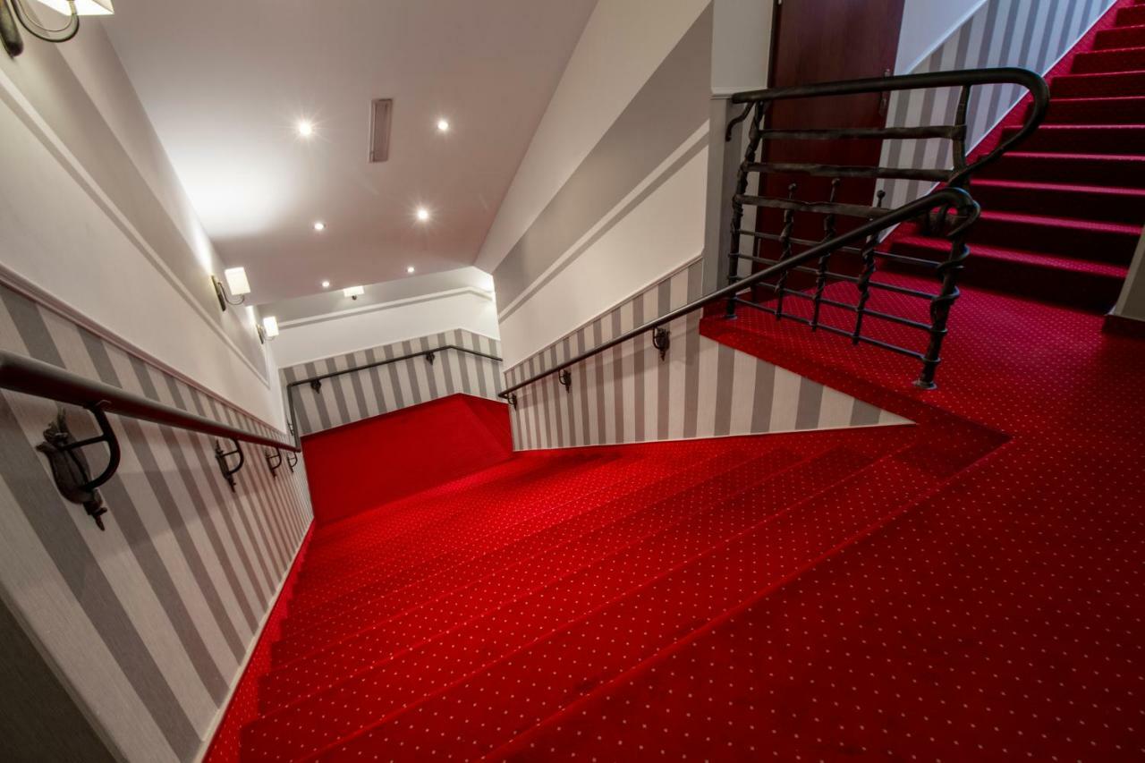 Hotel Stary Mlyn Koziegłowy Eksteriør billede