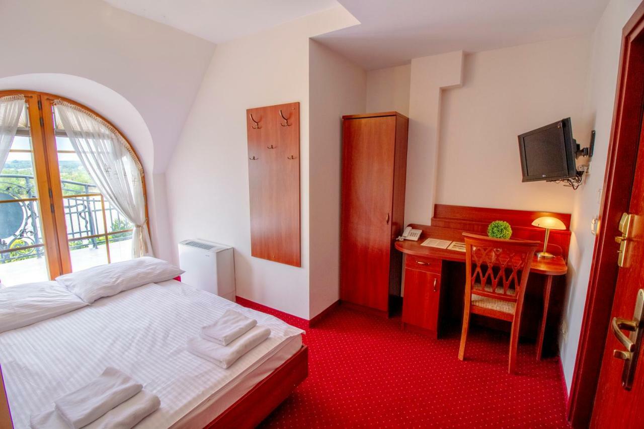 Hotel Stary Mlyn Koziegłowy Eksteriør billede