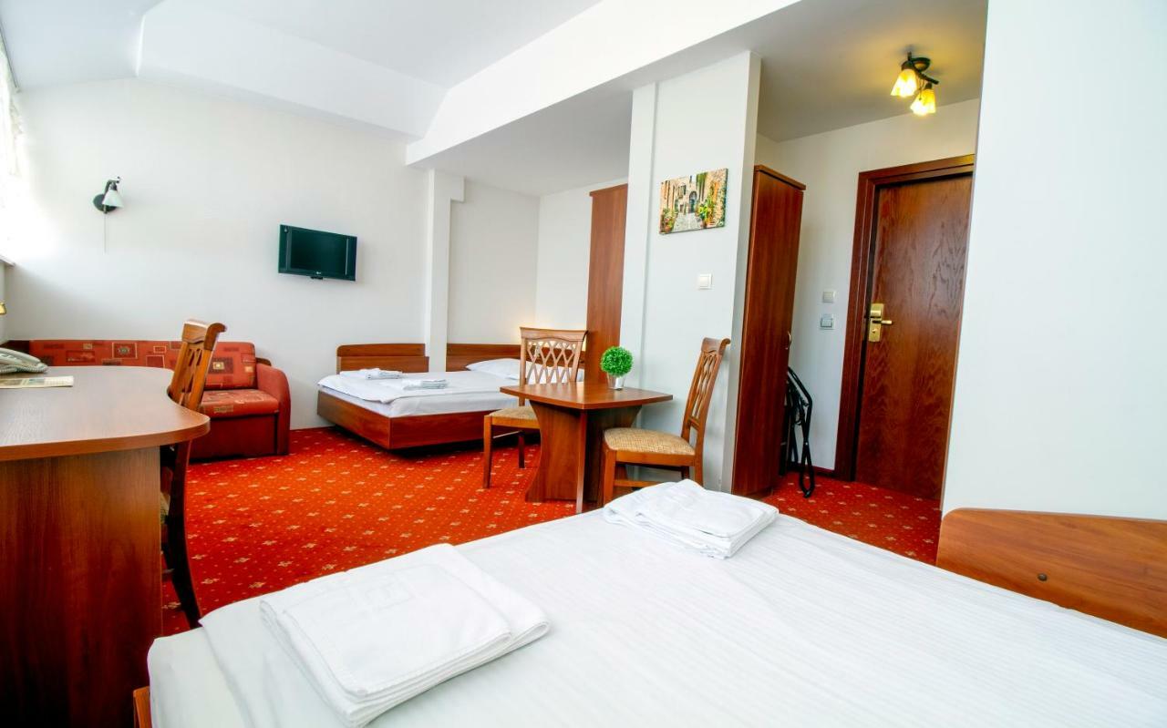 Hotel Stary Mlyn Koziegłowy Eksteriør billede